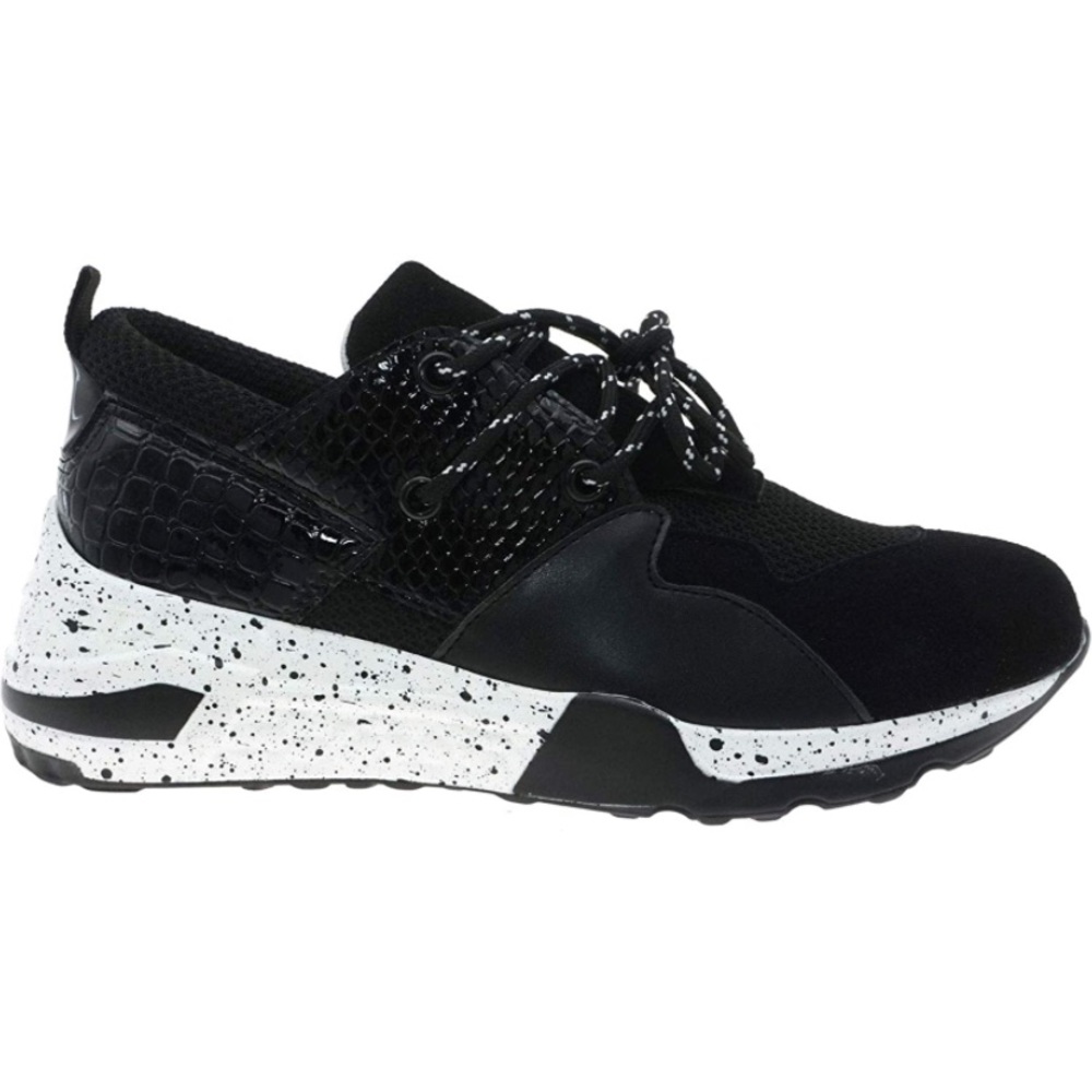 Our woods Express-1 Black Sneakers Brand New
